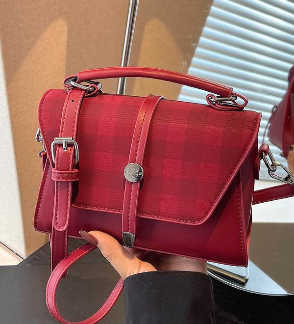 Élodie™ — Chic štvorcová crossbody taška s kontrastným prešívaním