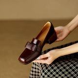 Contessa Knoten Loafer