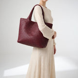 Delphine™ — Elegantná pletená taška