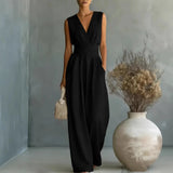 Bezramenný V-výstrih Jumpsuit od Josephine