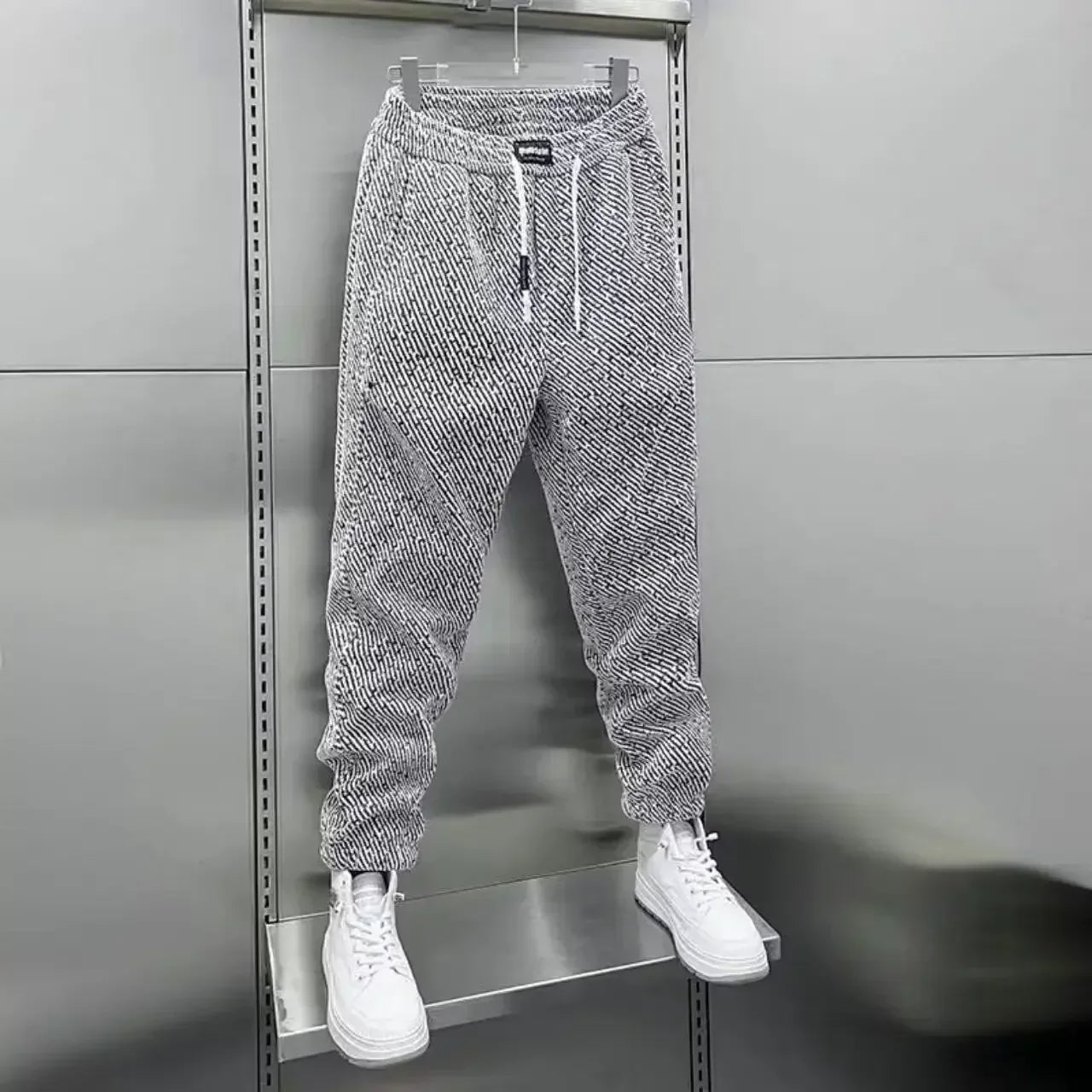 Nicolas - Jogger